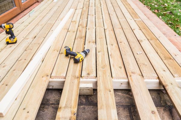 Damaged Deck Boards Repair in Edison
