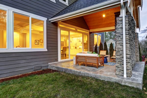 Back Porch Construction in Edison