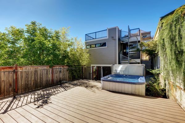 Hot Tub Deck Installation in Edison